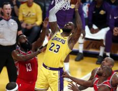 开云APP-恐怖！火箭队连续两次三分穿心，击败湖人队