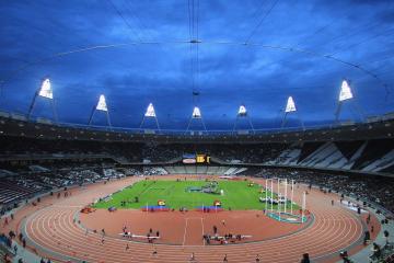 开云平台-翅膀与钢铁，乔治的救赎之路