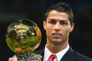 开云体育平台APP-铁幕下的焰火，恩比德统治级表现，魔术如何轻取星光快船