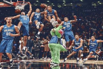 开云体育-魔法暂停，当广州塔尖触达美航中心穹顶时，詹姆斯投出那颗篮球