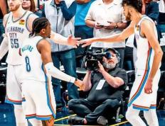 开云官方app入口-西部强队再次激烈较量，勇士力克开拓者破蛇咬象的简单介绍