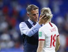 开云体育平台APP-澳大利亚队遗憾败给英格兰，扼失晋级的简单介绍