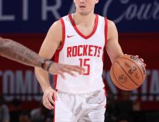 开云体育官网-森林狼队迎来关键比赛，球员积极备战的简单介绍