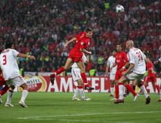 开云体育登录-足球比赛中的精彩瞬间再次上演