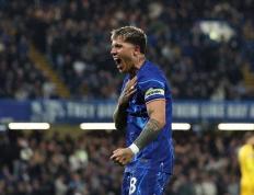 开云体育平台APP-切尔西主场不敌切尔西联，两连败惨淡收场的简单介绍