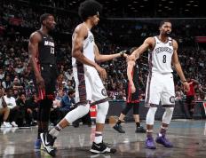 开云APP-太阳客场取胜，晋级西部半决赛