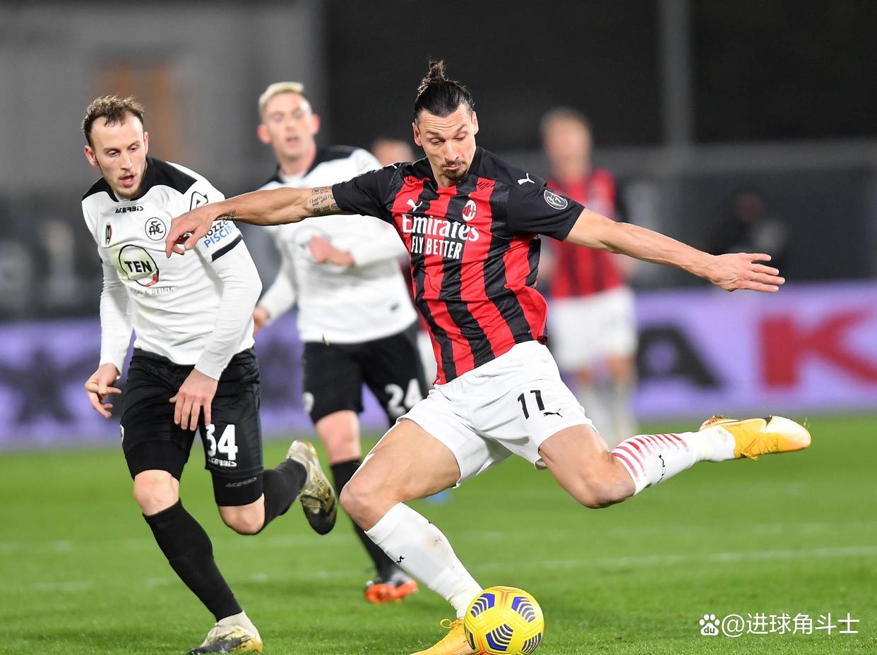 开云体育登录-包含AC米兰客场大败，遭遇一场惨痛失利的词条