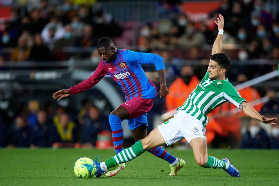 开云体育登录-马德里德比未分高下呈现悬念局面