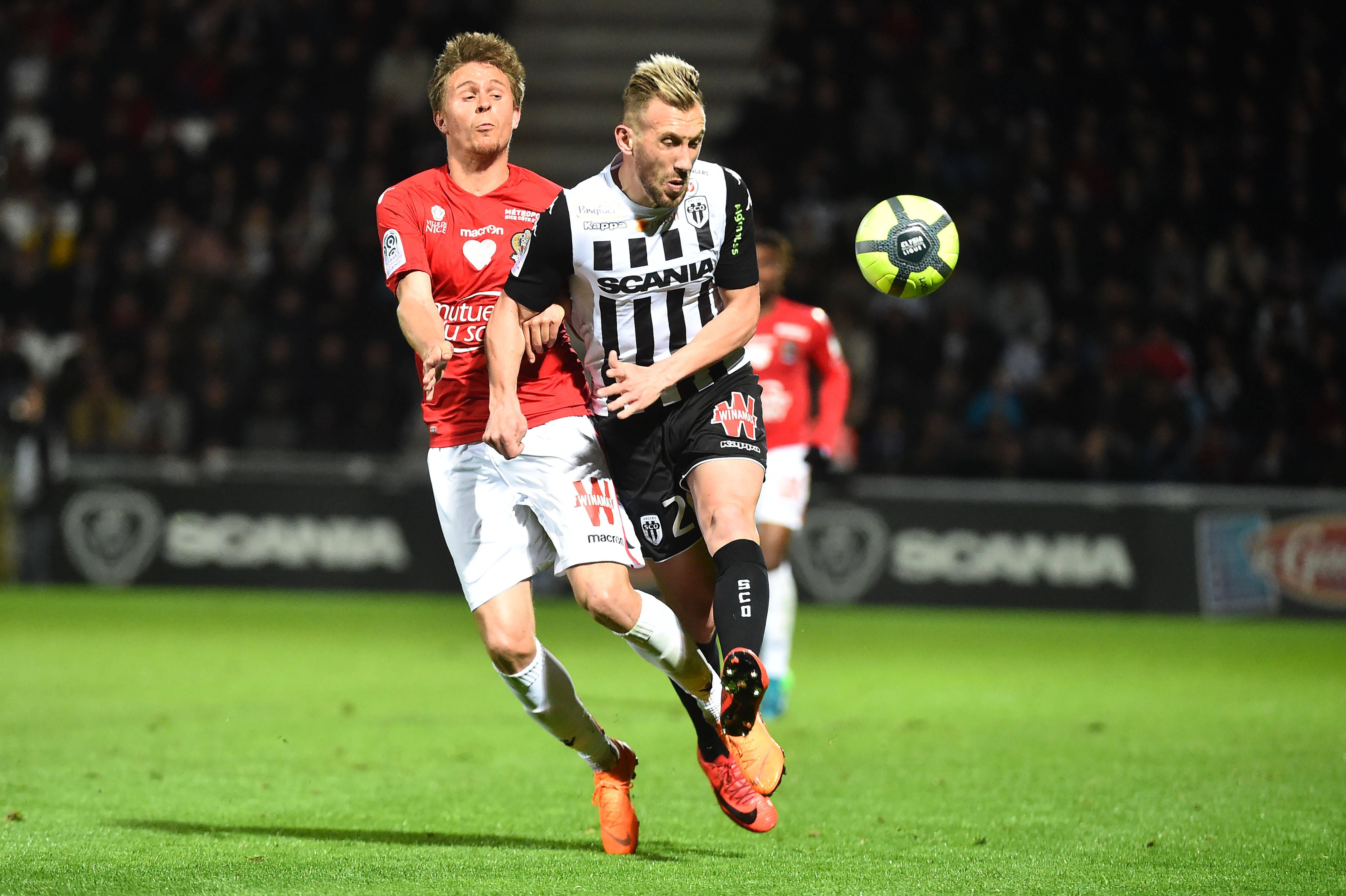 开云体育官方网站-里尔主场逼平昂热,保持不败纪录