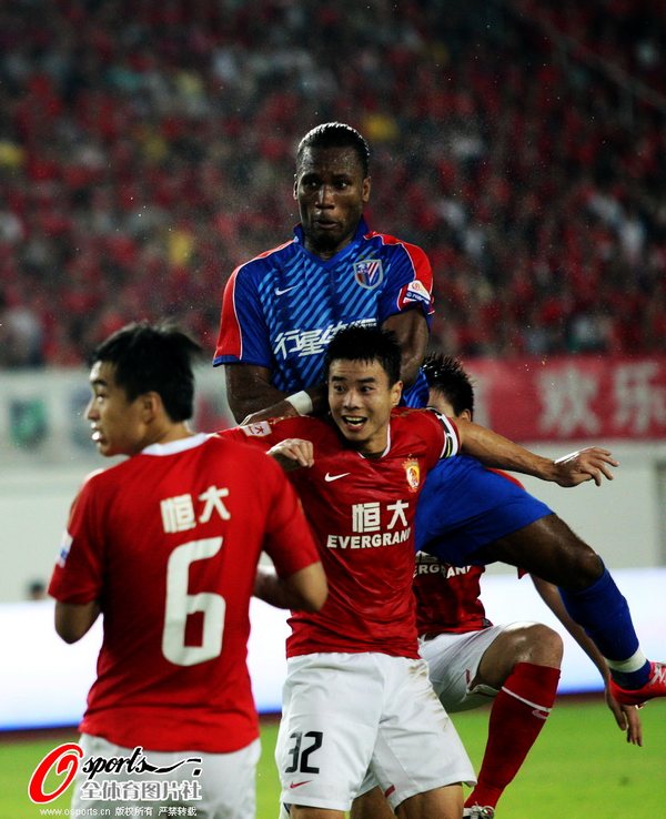 开云官网-广州恒大主场战平上海申花，实现胜利保留榜首