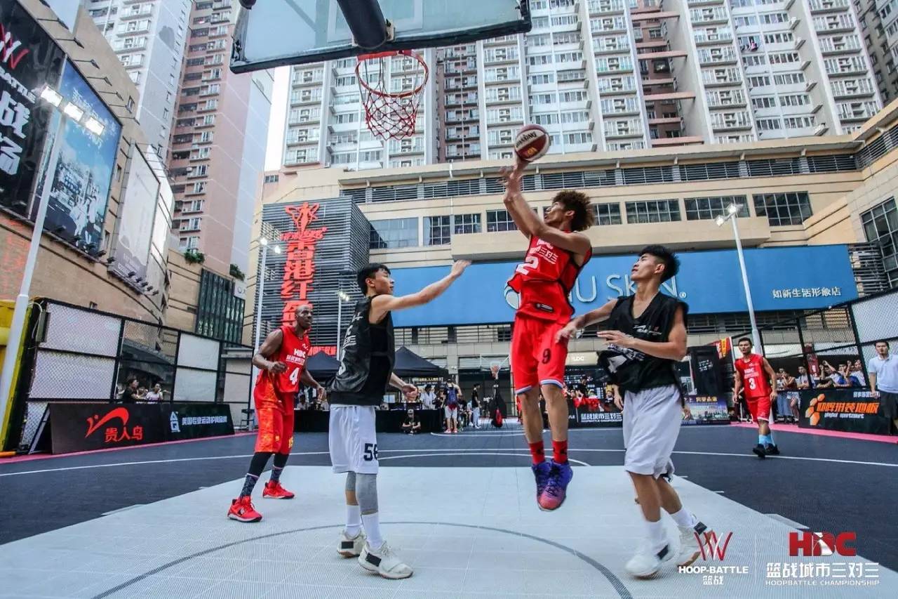 开云官网-包含强强对话!两支顶尖球队将在场上激烈对抗的词条