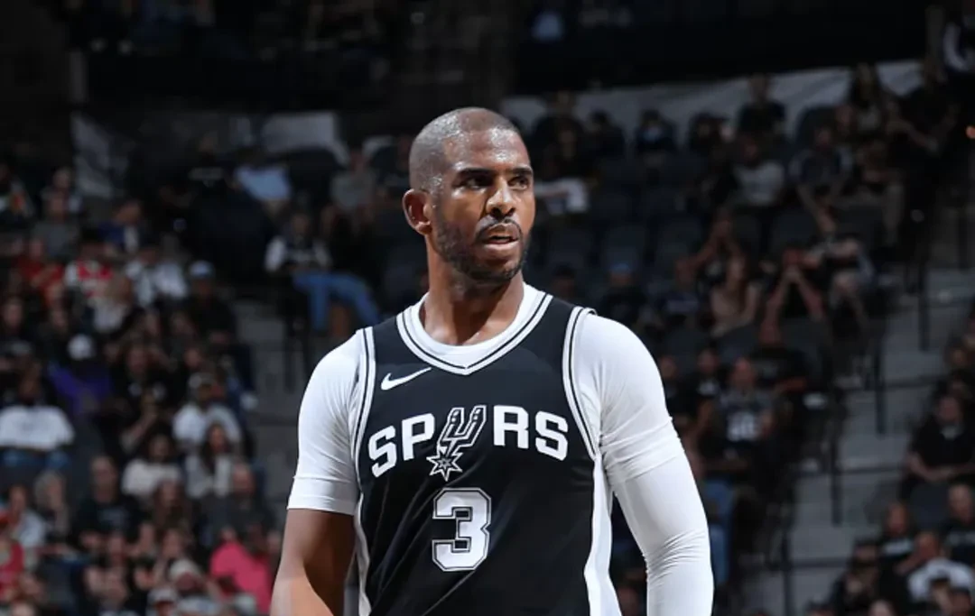 开云下载-保罗带队大胜快船,取得季后赛首胜