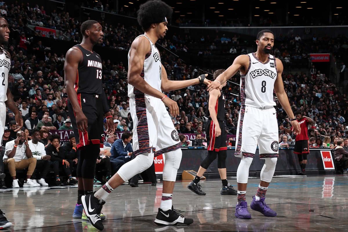 开云APP-太阳客场取胜,晋级西部半决赛