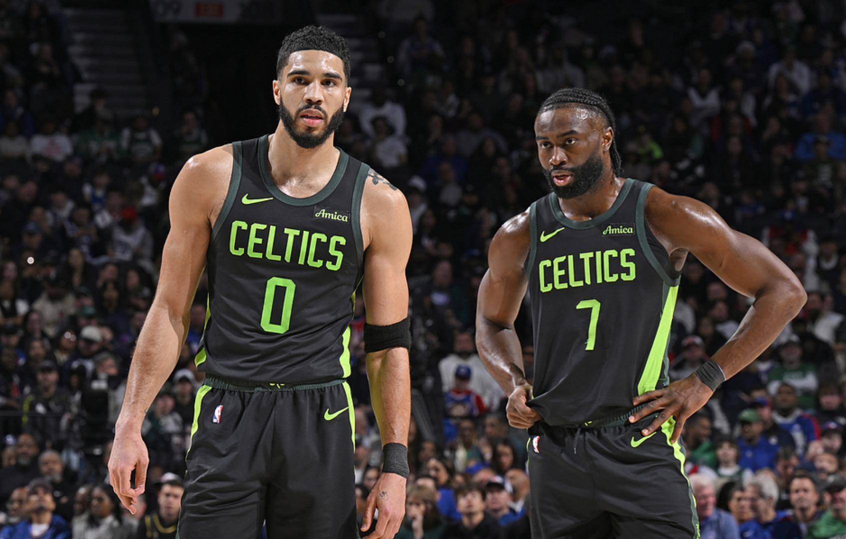 开云体育登录-猛龙险胜凯尔特人，尼克斯惨败76人