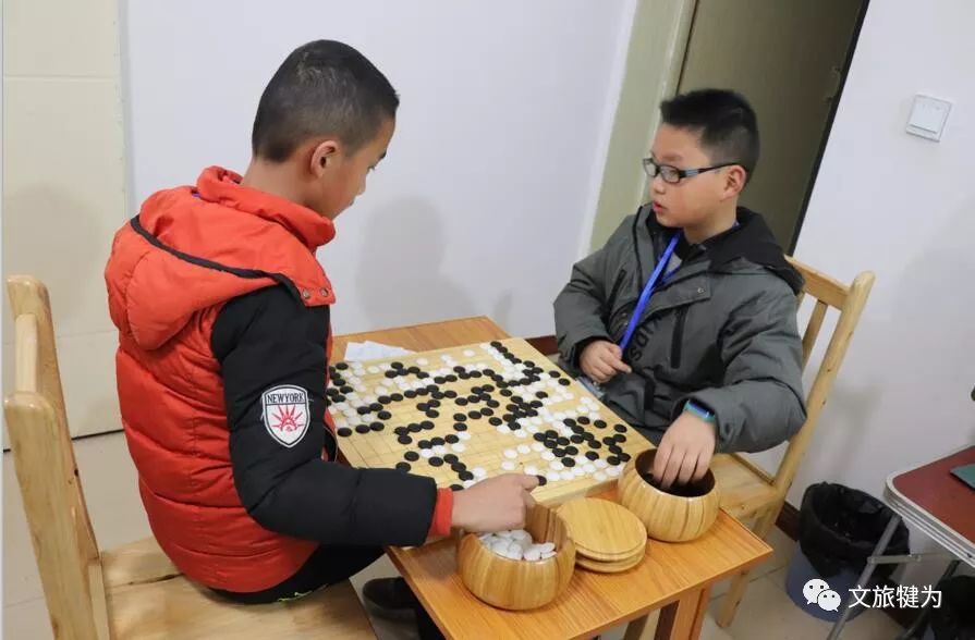 开云体育在线-谁与争锋：激烈角逐火热挑战