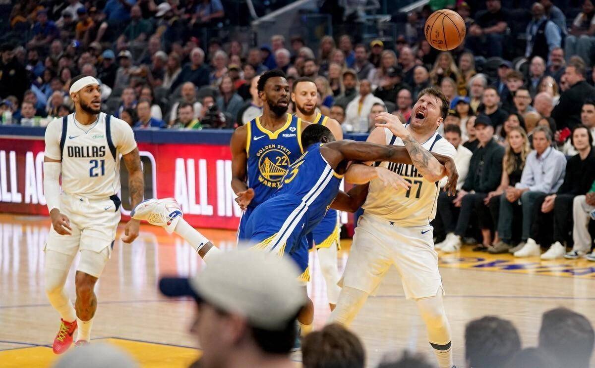 开云体育-关于勇士主场大胜小牛，库里37分带领球队取得四连胜的信息