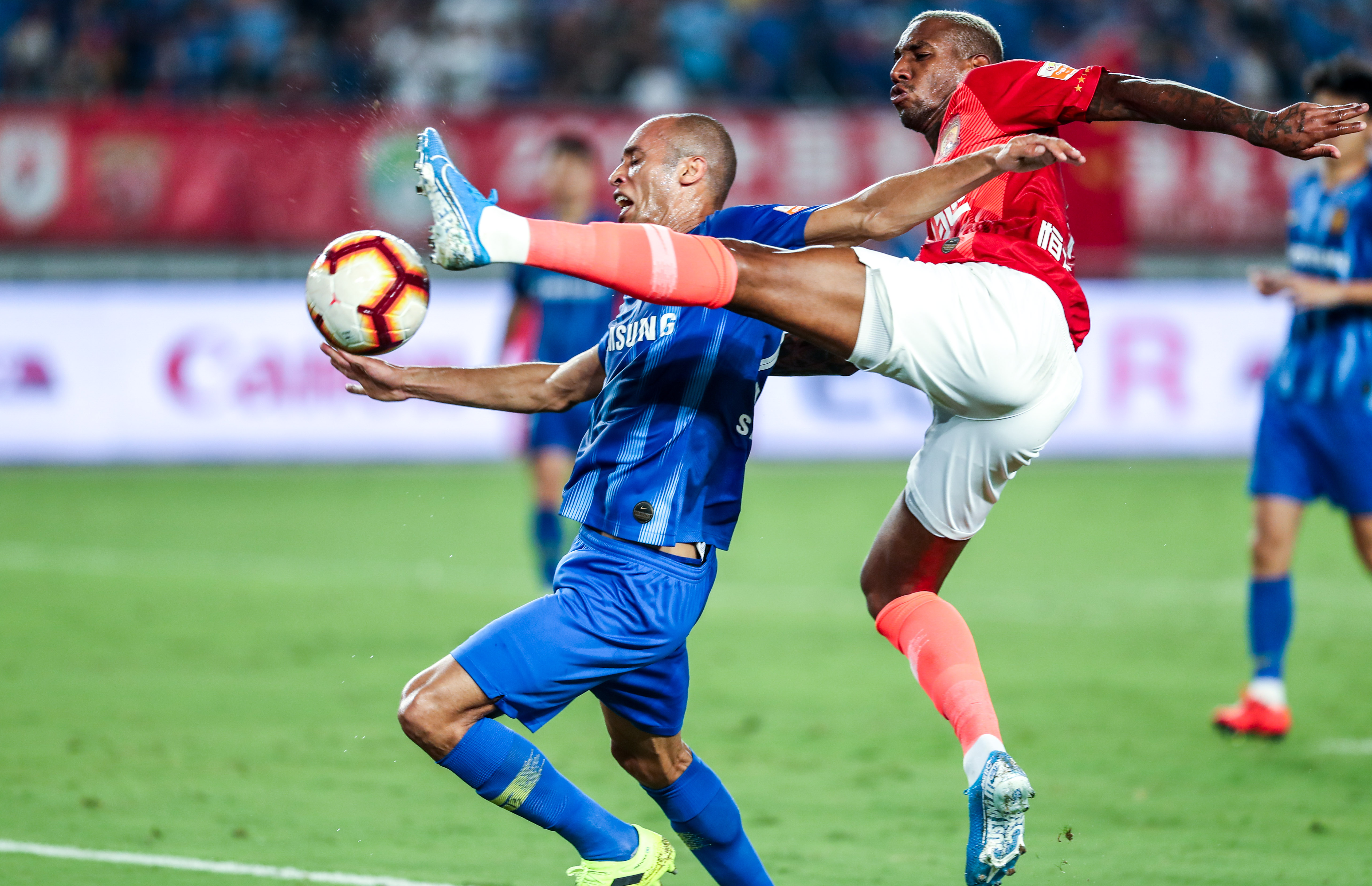 开云体育平台APP-包含江苏苏宁备战对阵广州恒大，双方实力对比备受关注的词条