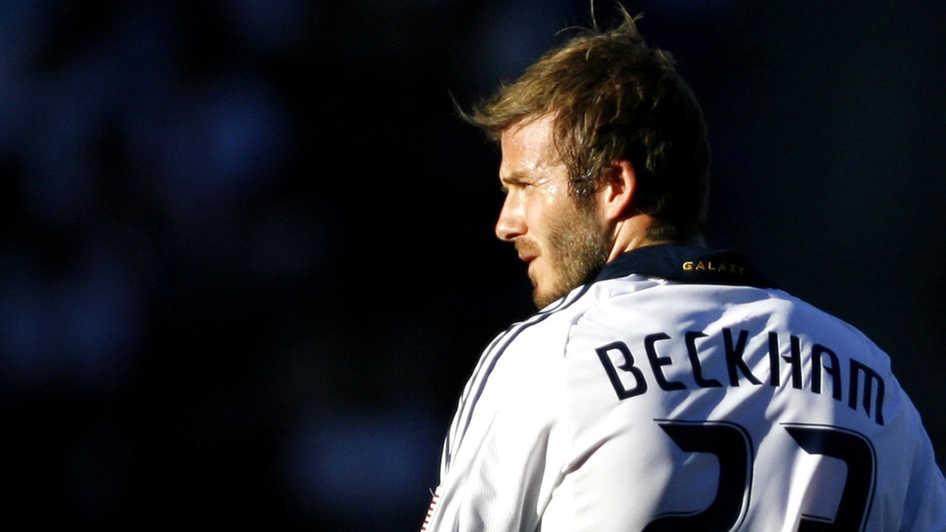 开云体育平台APP-天边红霞，足下传奇，当智利高原点燃C罗的最后一舞